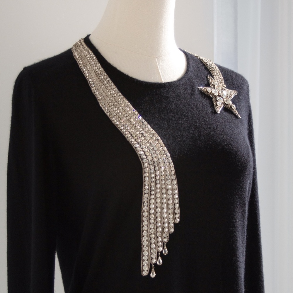 RARE Chanel Vintage F/W 2003 Comete Swarovski Embellished Necklace 03A Sweater - Picture 9 of 13